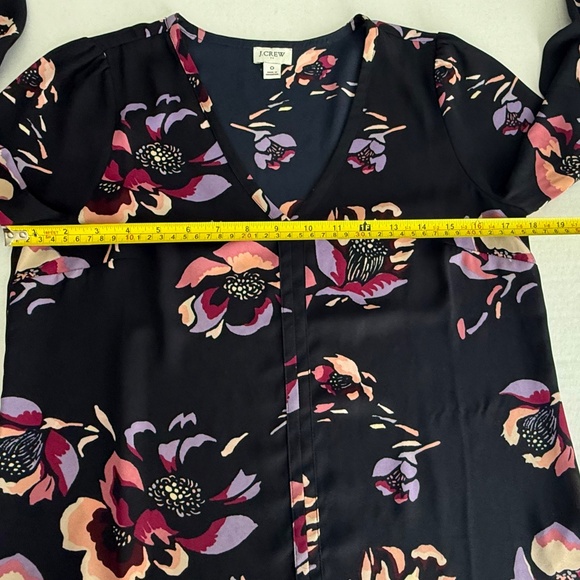 J. Crew Navy Blue Floral V Neck Pull Over Blouse - Picture 7 of 9